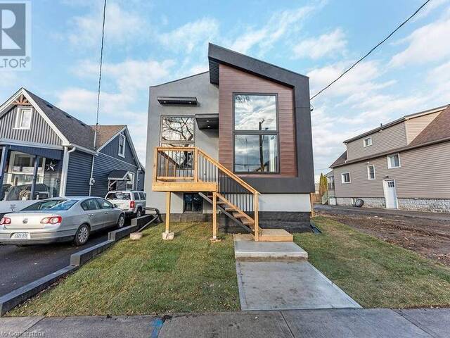 209 GRENFELL Street Hamilton Ontario, L8H 3J6