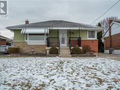 35 WILDEWOOD Avenue Hamilton Ontario, L8T 1X4