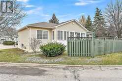 376 SILVERBIRCH Boulevard | Hamilton Ontario | Slide Image Forty