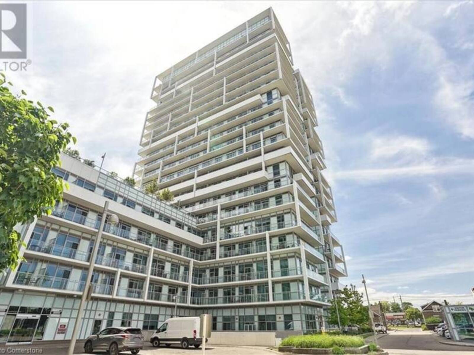 65 SPEERS Road Unit# 222, Oakville, Ontario L6K 0J1