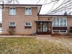 25 BLANCHE Court Hamilton Ontario, L8K 5P4