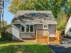 5 LEWIS Street Hamilton Ontario, L8H 6C3