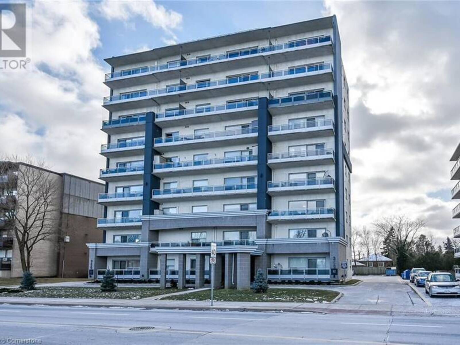 350 CONCESSION ST Unit# 801, Hamilton, Ontario L9A 1B6