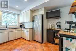 2014 CAVENDISH Drive | Burlington Ontario | Slide Image Fifteen