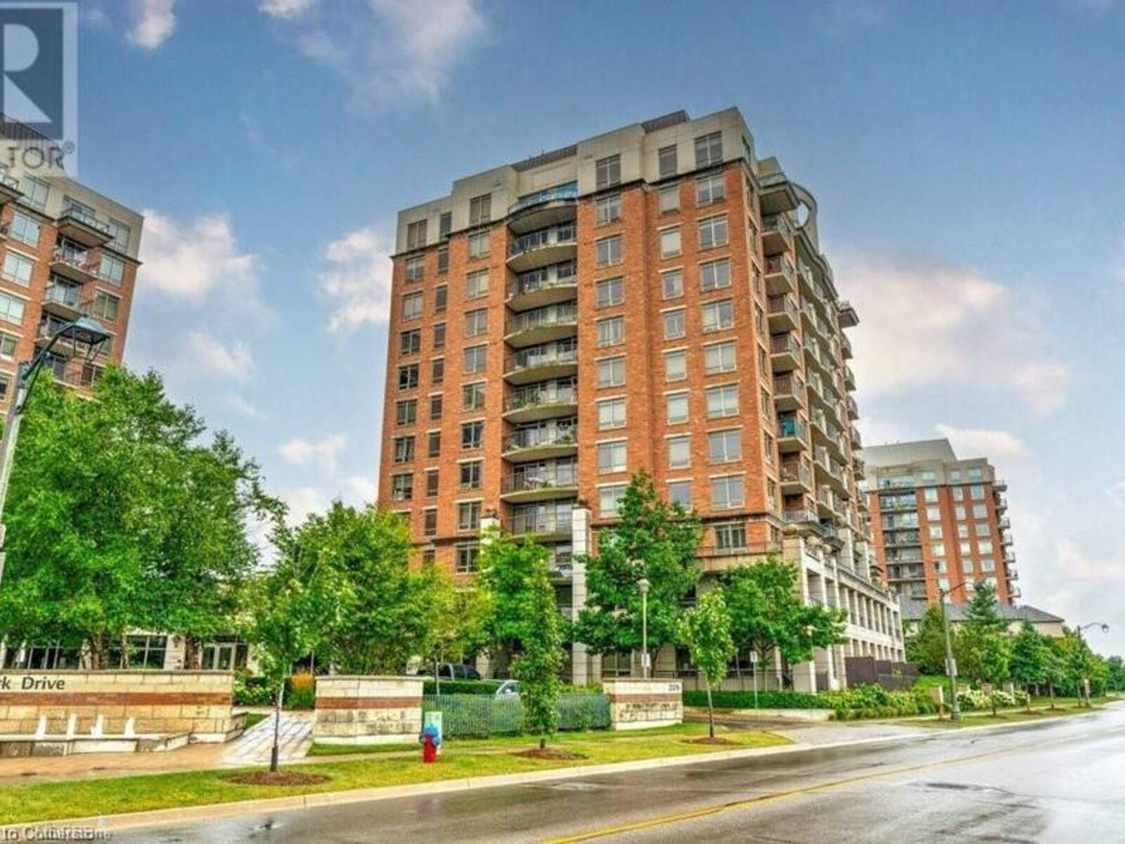 2379 CENTRAL PARK Drive Unit# 608, Oakville, Ontario L6H 0E3