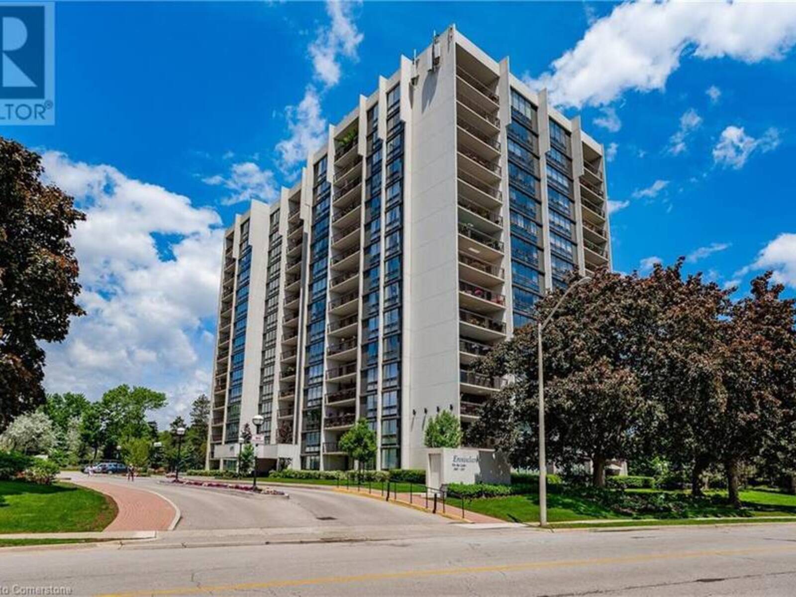 2175 MARINE Drive Unit# 1501, Oakville, Ontario L6L 5L5