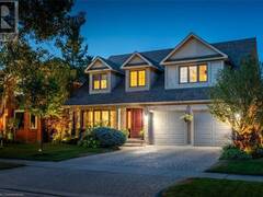 2185 MEADOWLAND Drive Oakville Ontario, L6H 6H2