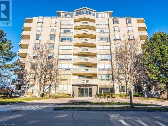 8 VILLAGE GREEN Unit# 612 Hamilton Ontario, L8G 5B8 - 2 Bedrooms Condo For Sale