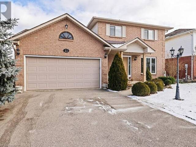 11 NEWCOMBE Road Dundas Ontario, L9H 6Z5