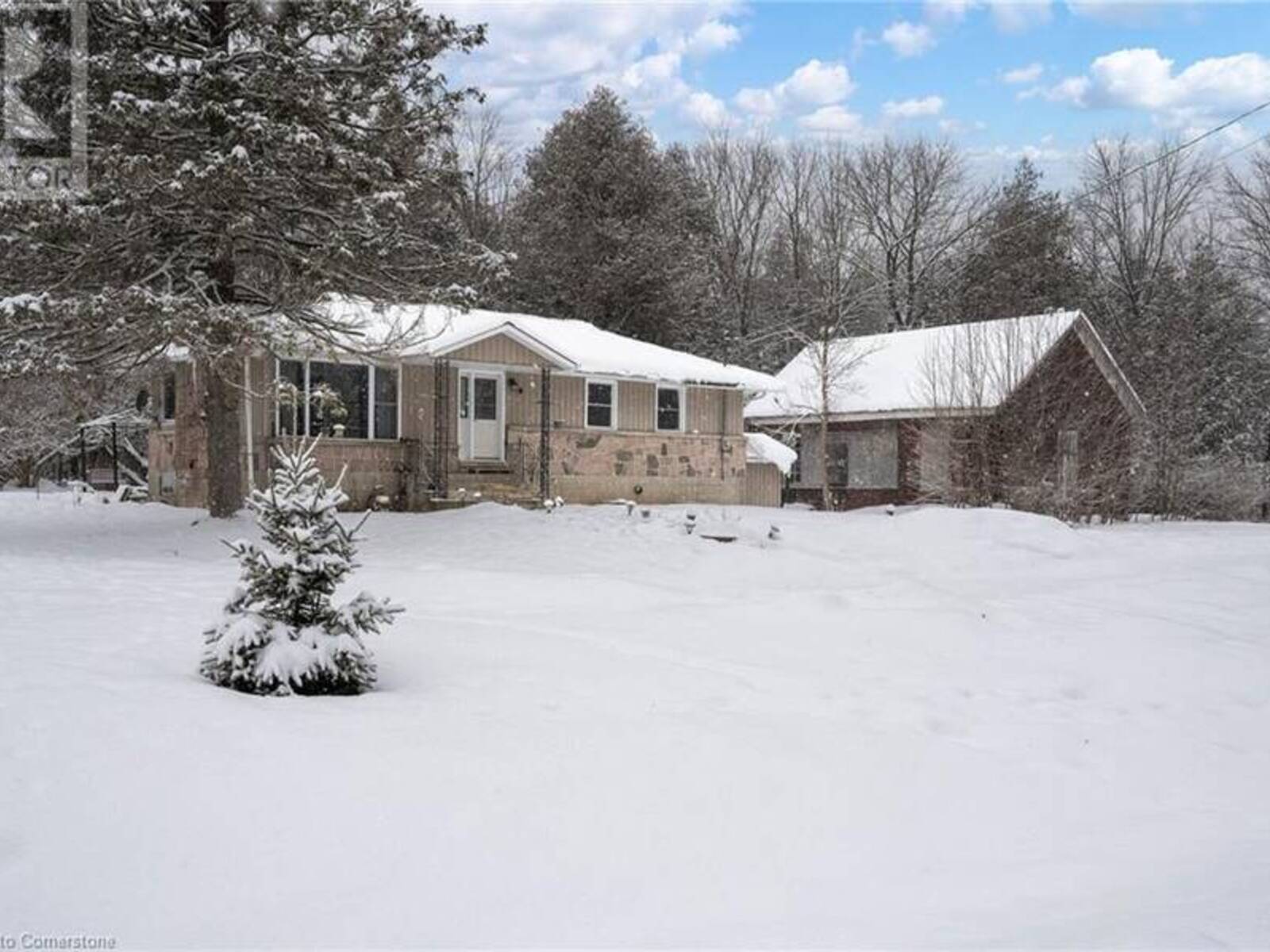 6731 COUNTY ROAD 121, Haliburton, Ontario K0M 2K0