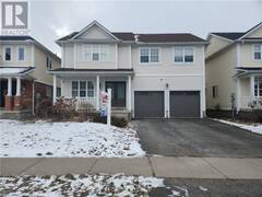 8 DRAPER Street Brantford Ontario, N3T 6P8