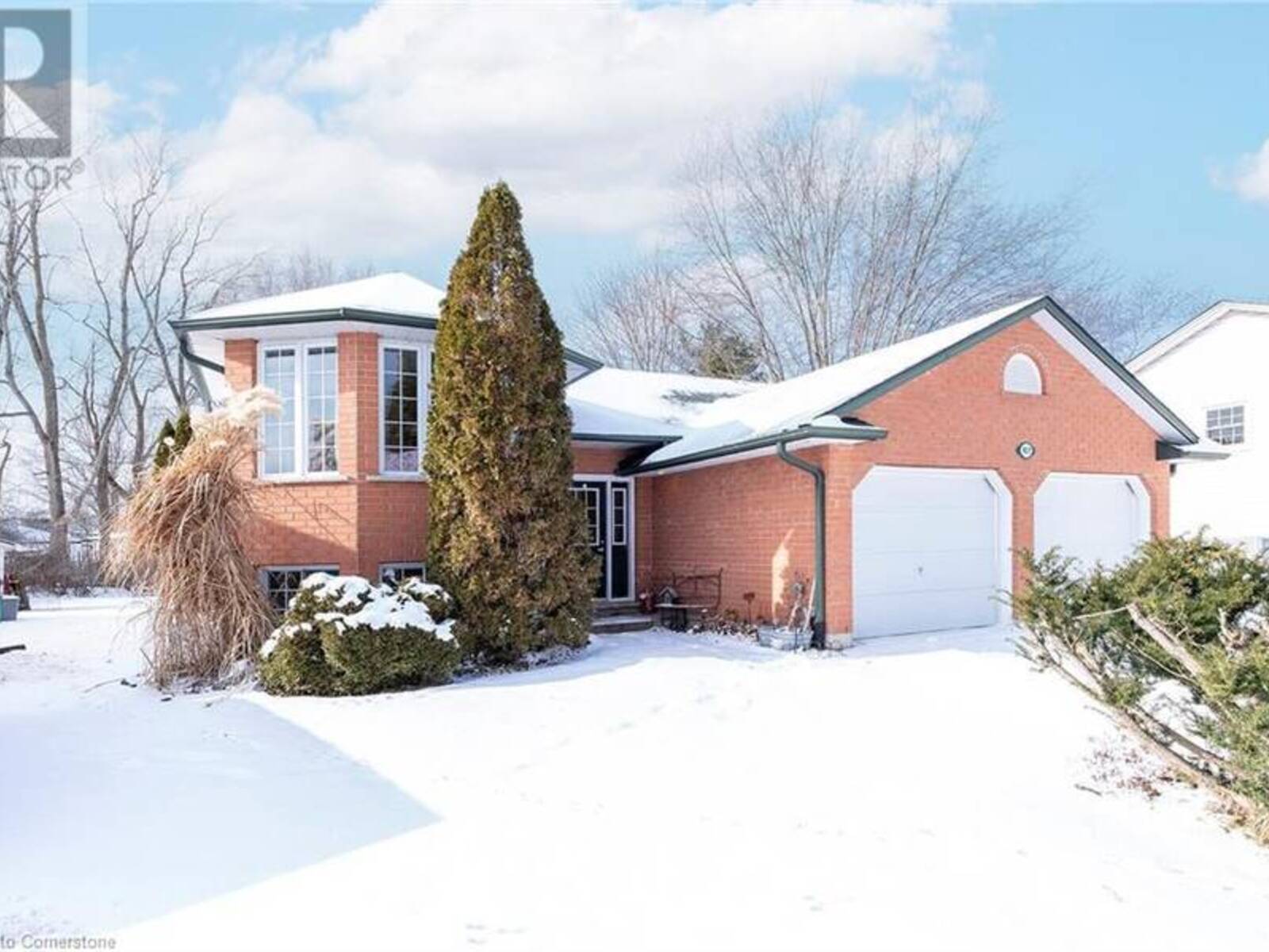 817 WOODSIDE Court, Fort Erie, Ontario L2A 6R5