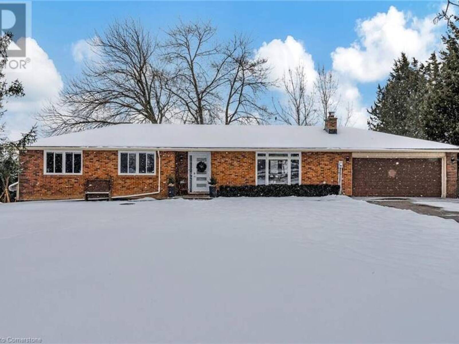 270 ROCK CHAPEL Road, Dundas, Ontario L9H 5E2