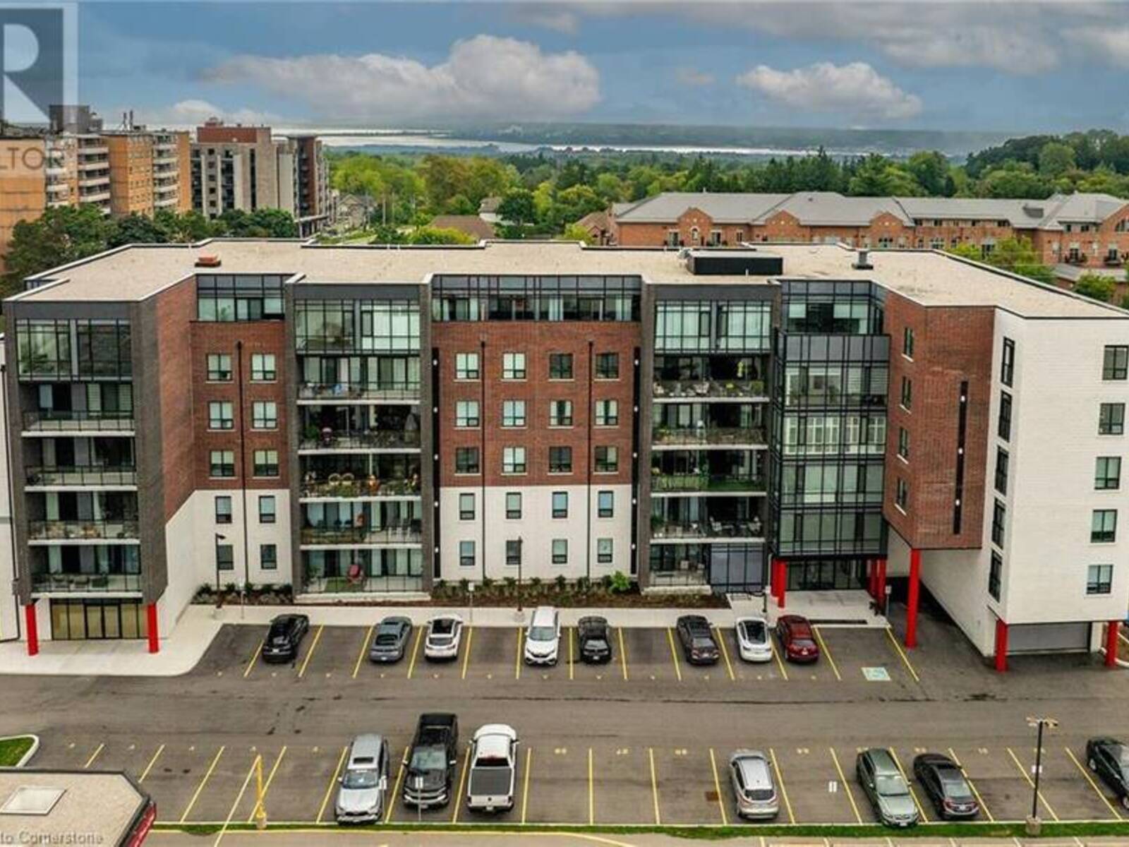 5 HAMILTON Street N Unit# 212, Waterdown, Ontario L8B 2A4