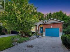 128 TRANQUILITY Avenue Hamilton Ontario, L9G 5C5