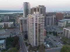 67 CAROLINE Street S Unit# 1703 Hamilton Ontario, L8P 3K6