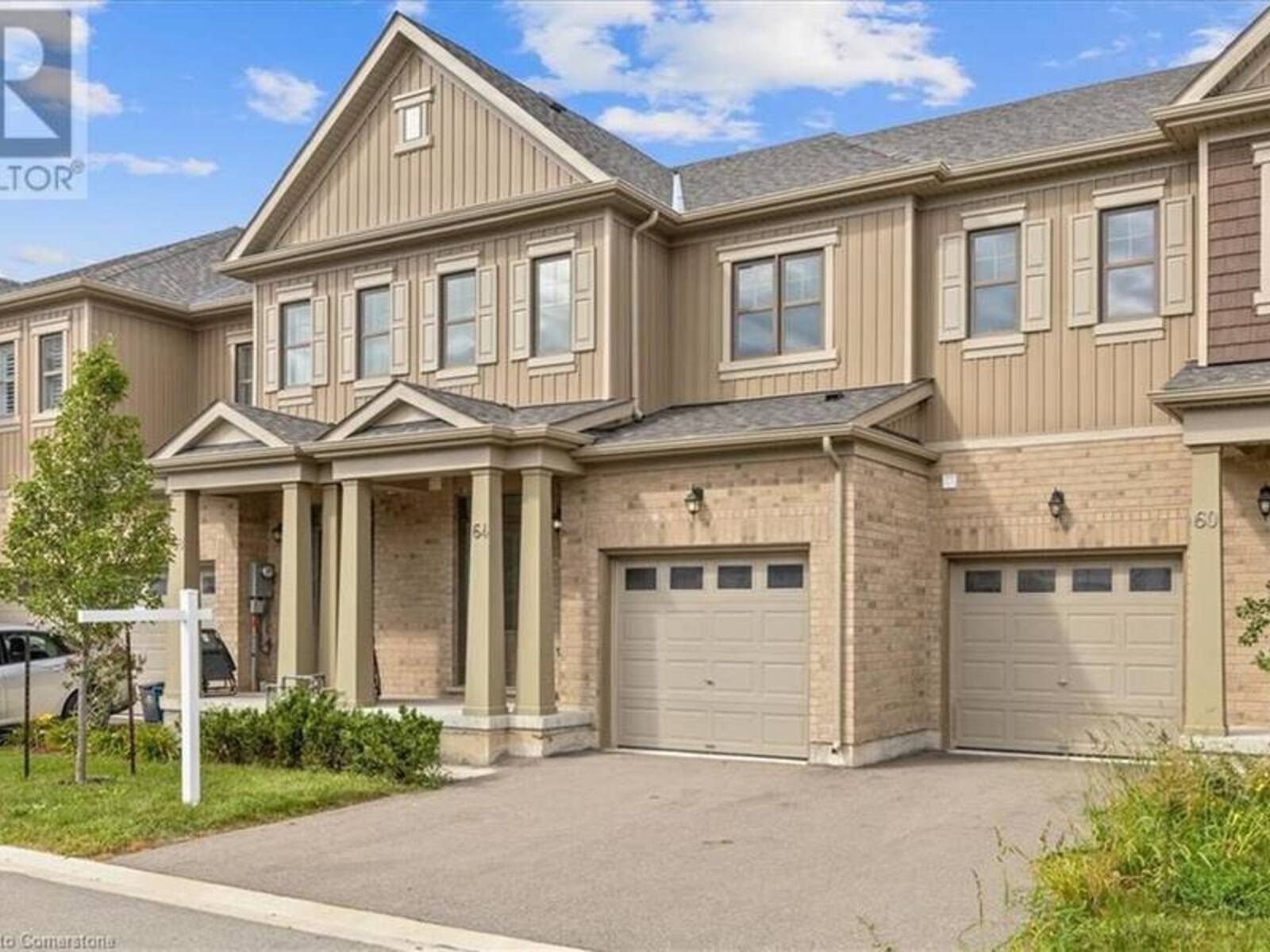 64 COSMOPOLITAN Common, St. Catharines, Ontario L2M 0B8