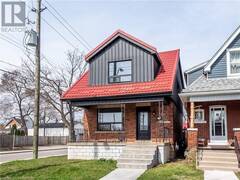 49 CAMERON Avenue N Hamilton Ontario, L8H 4Z1