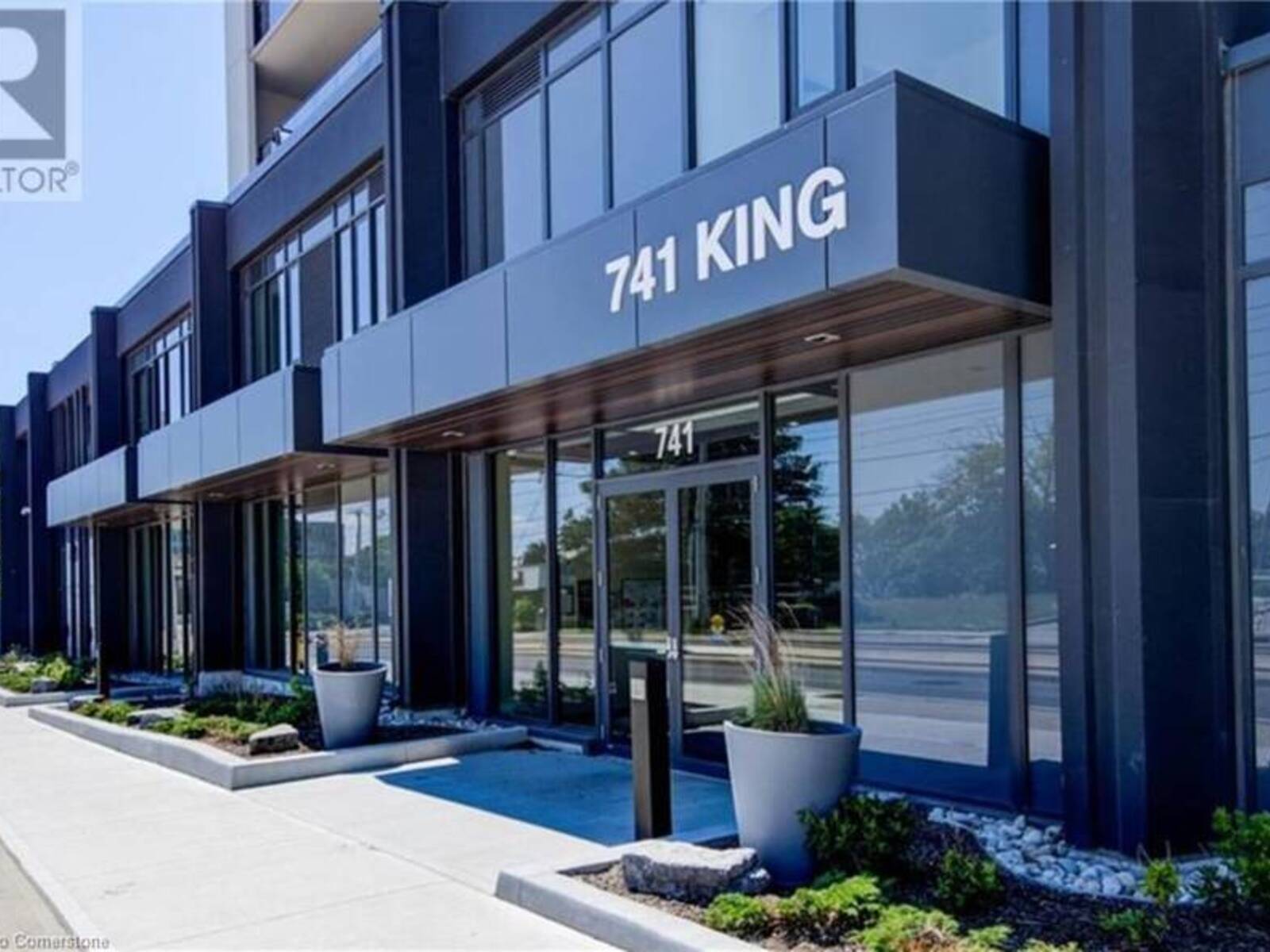 741 KING Street W Unit# 103, Kitchener, Ontario N2G 0E9