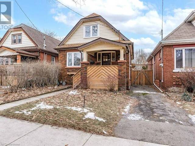 92 GRAHAM Avenue S Hamilton Ontario, L8K 2M3 - 3 Bedrooms Home For Sale