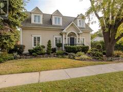 599 CUMBERLAND Avenue Burlington Ontario, L7N 2X4