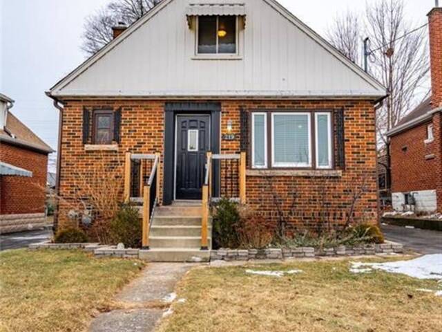 219 RODGERS Road Hamilton Ontario, L8K 3C3