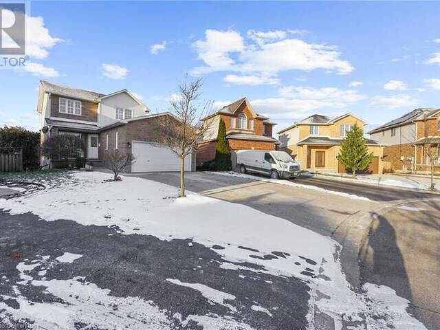 23 LANZA Court Hamilton Ontario, L8T 5A8