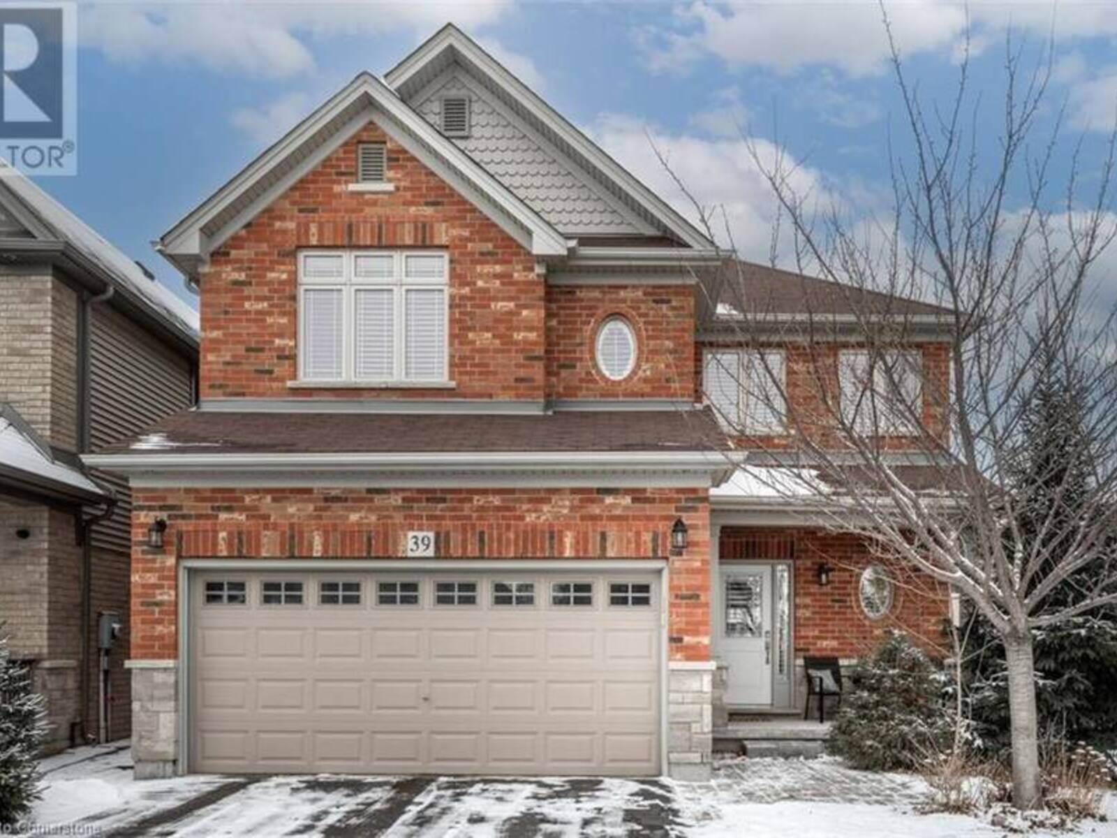 39 HALO STREET, Hamilton, Ontario L8W 0C2