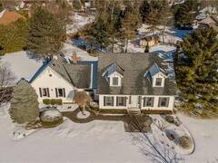 21 MEANDER Close Hamilton Ontario, L0R 1H1