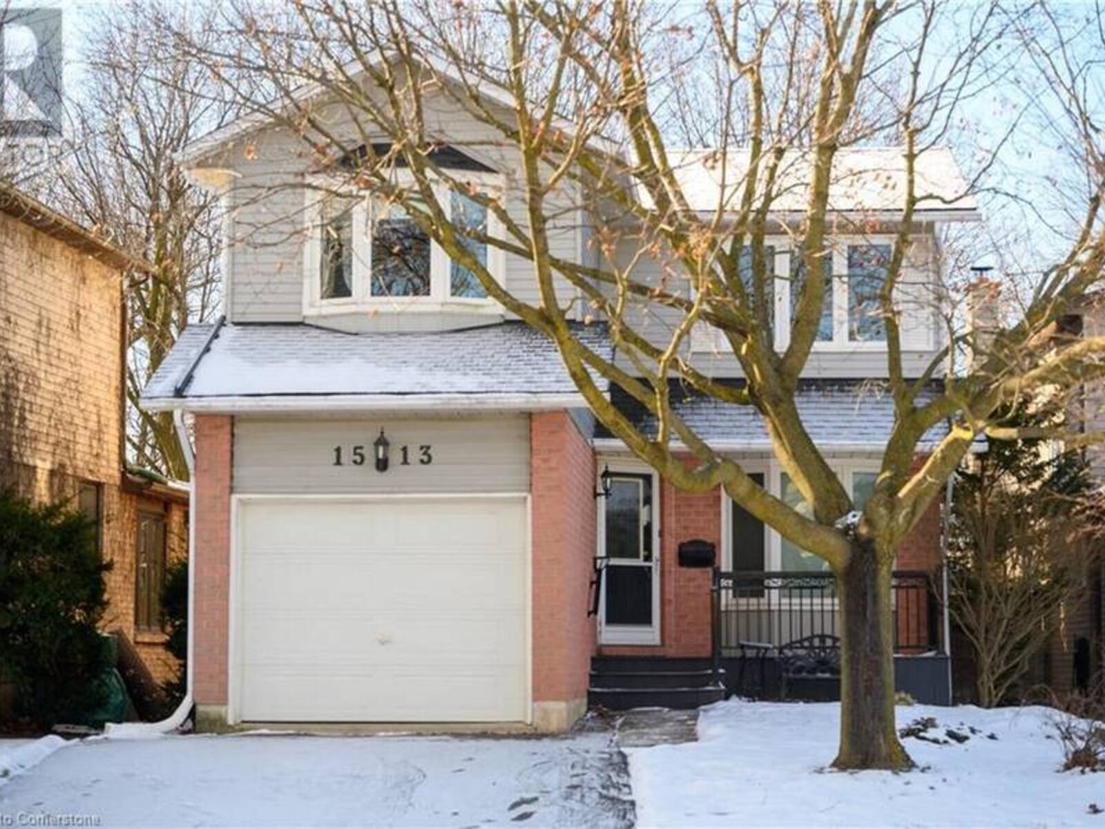 1513 RILEY Avenue, Burlington, Ontario L7M 3C2