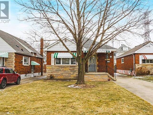 62 PALING Court Hamilton Ontario, L8H 5J2