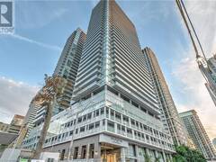 99 BROADWAY Avenue Unit# 2107 Toronto Ontario, M4P 1V2