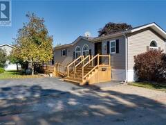 23 OLYMPIA AVENUE PVT Avenue Guelph Ontario, N1H 6H9