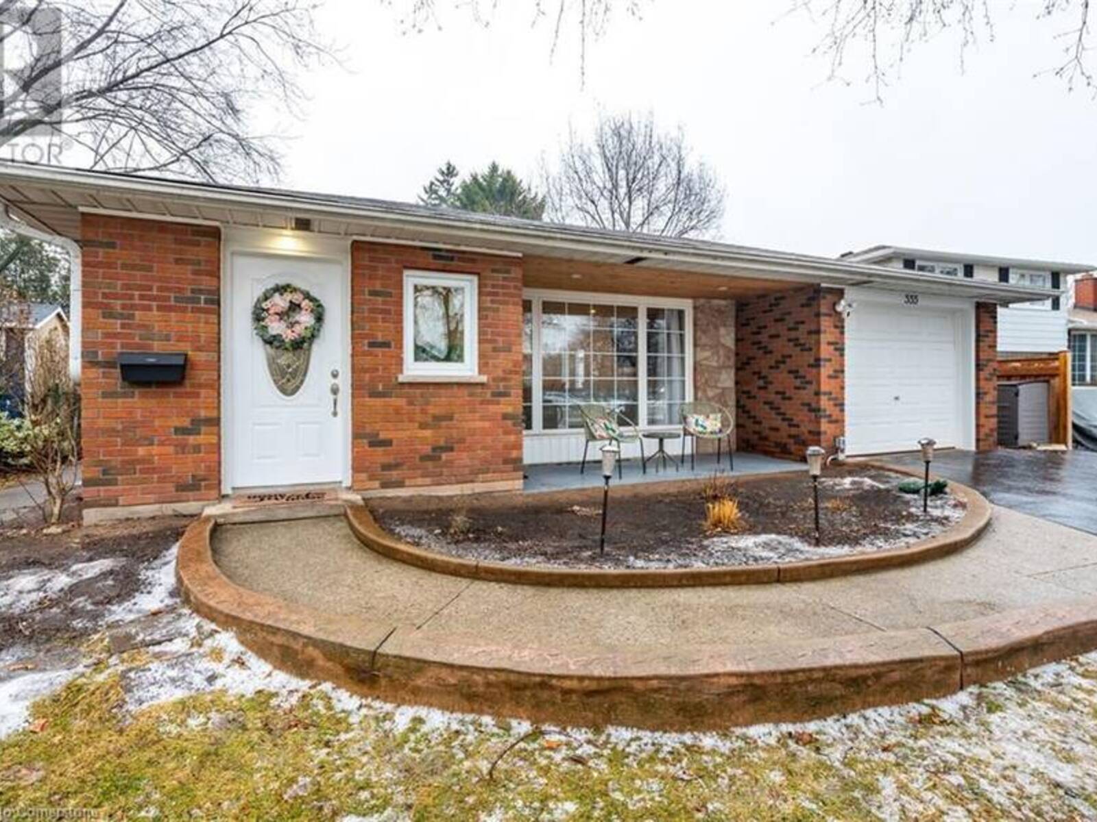 555 ELWOOD Road, Burlington, Ontario L7N 3C6