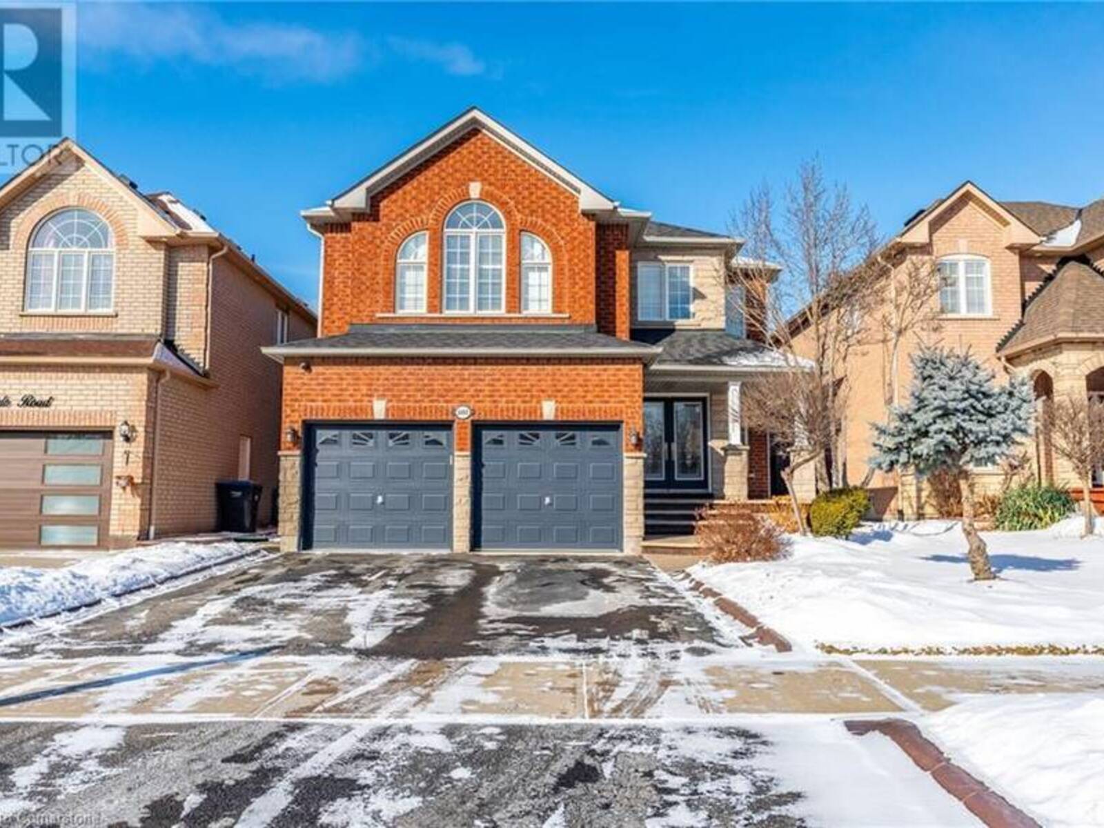 3193 INNISDALE Road, Mississauga, Ontario L5N 7T3