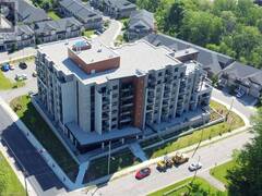 30 HAMILTON STREET SOUTH Street S Unit# 605 Waterdown Ontario, L8B 1V8