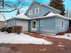 331 SILVERBIRCH Boulevard Hamilton Ontario, L0R 1W0