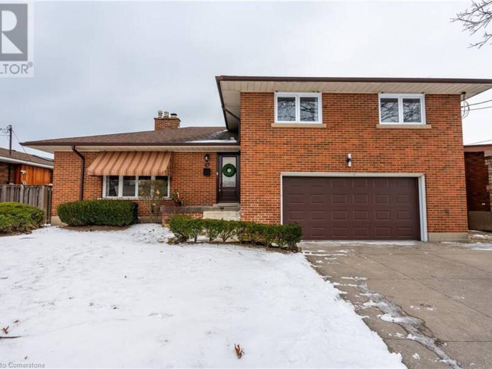 43 BRUCE PARK Drive, Hamilton, Ontario L9A 3G5