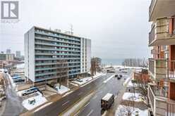 442 MAPLE Avenue Unit# 604 | Burlington Ontario | Slide Image Thirty-five