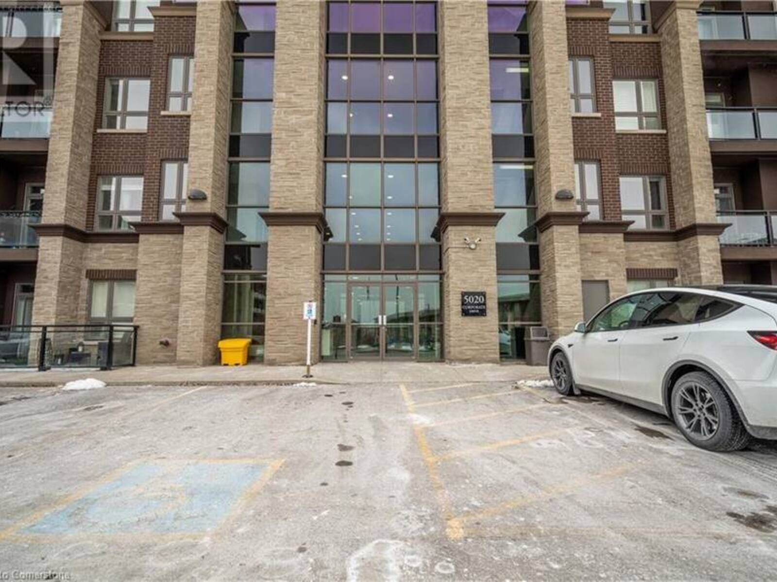 5020 CORPORATE Drive Unit# 408, Burlington, Ontario L7L 0H7