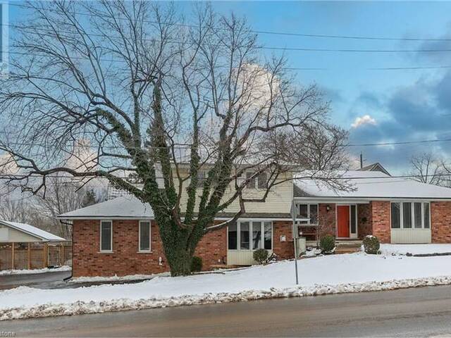 3570 RITTENHOUSE Road Vineland Ontario, L0R 2C0 - 5 Bedrooms Home For Sale