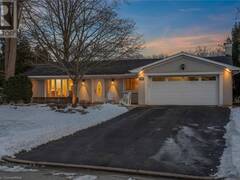 1554 VENETIA Drive Oakville Ontario, L6L 1K7