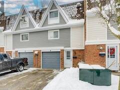 9 TRUDY Court Dundas Ontario, L9H 5P6