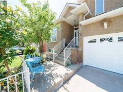 33 TALLMAN Street Hamilton Ontario, L8E 5Y1