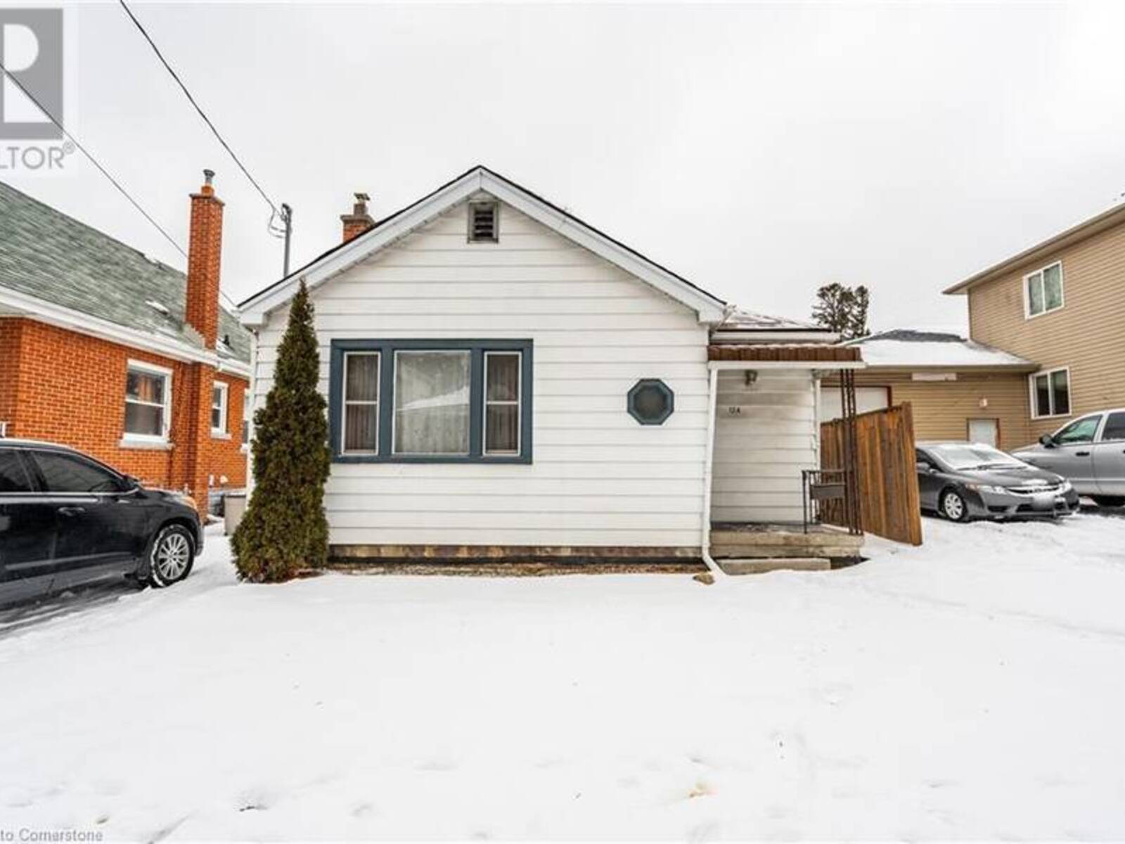 124 WHITNEY Avenue, Hamilton, Ontario L8S 2G7