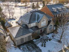 4286 CLUBVIEW Drive Burlington Ontario, L7M 4X1