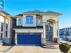 97 CHARTWELL Circle Hamilton Ontario, L9A 0L4