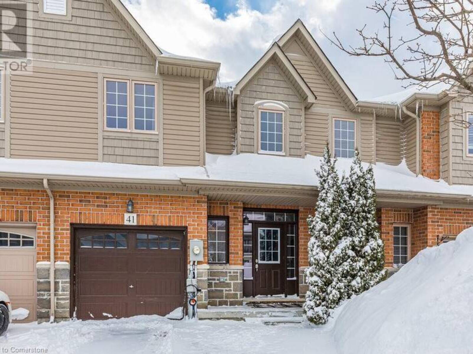 41 BANKFIELD CRESCENT, Hamilton, Ontario L8J 0C1