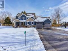 108 GILLIAN Drive Dunnville Ontario, N1A 3B1