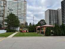 1270 MAPLE CROSSING Boulevard Unit# 812 | Burlington Ontario | Slide Image Thirty-three